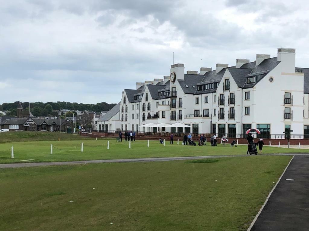 Links View Apartment, Carnoustie Eksteriør billede